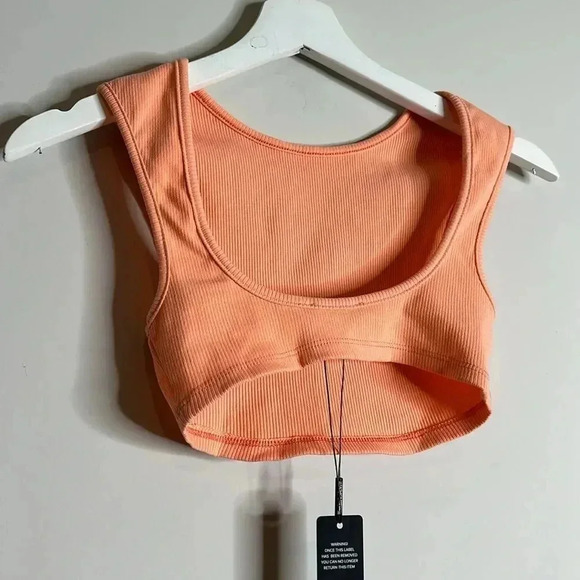 Coral Snatched Top - Picture 7 of 8